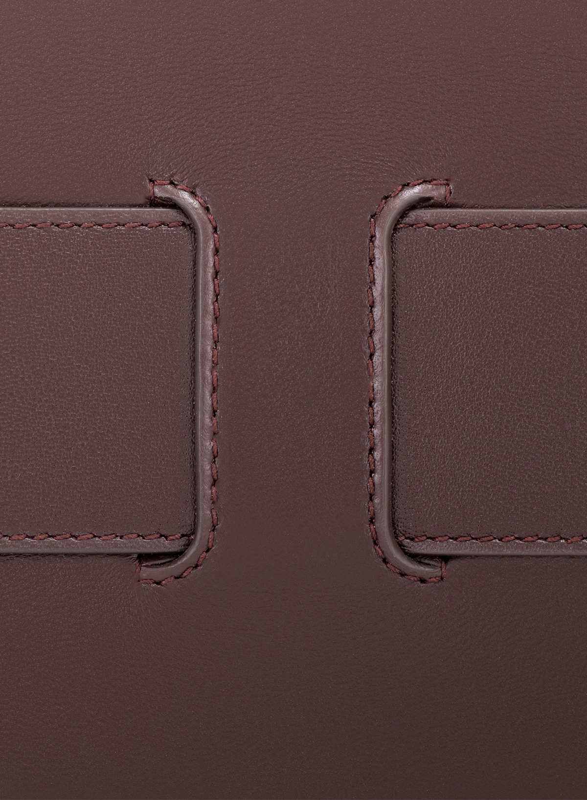 Tara Crossbody in Mahogany, close-up detail