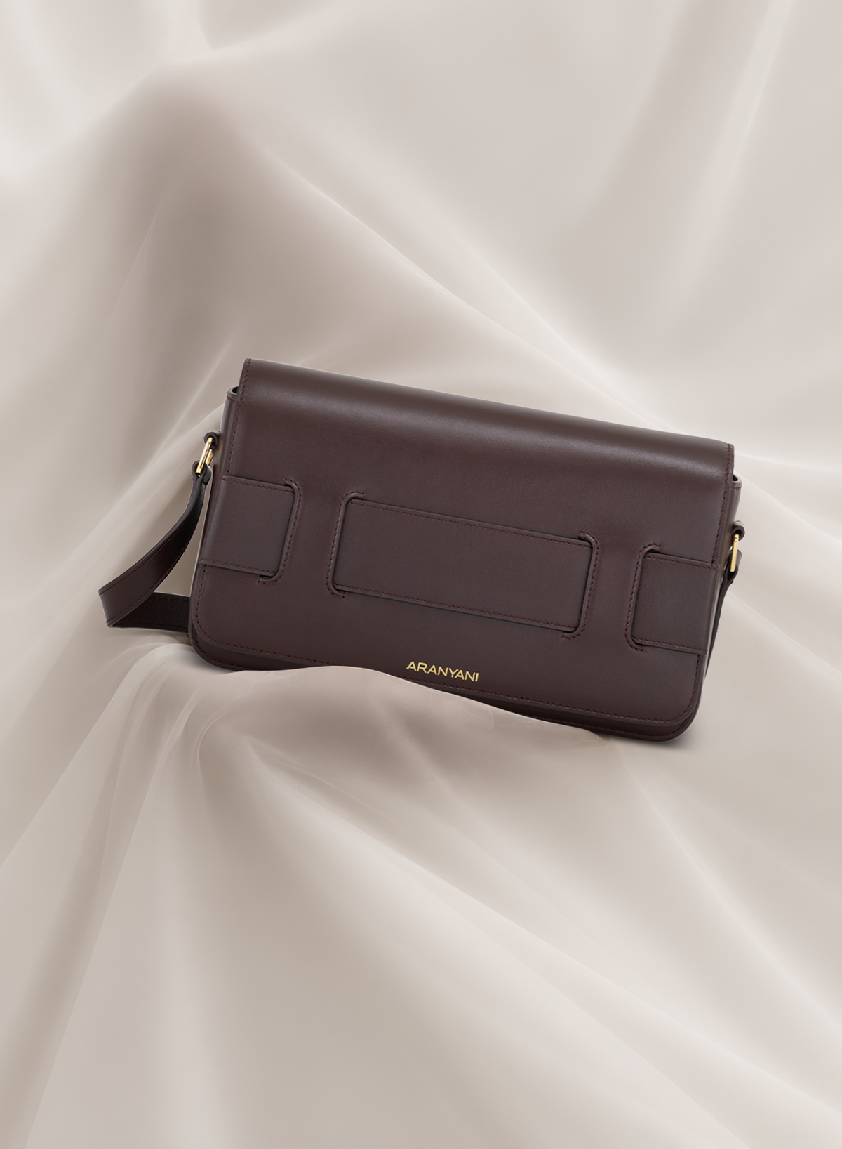 Tara Crossbody in Mahogany, Lifestyle