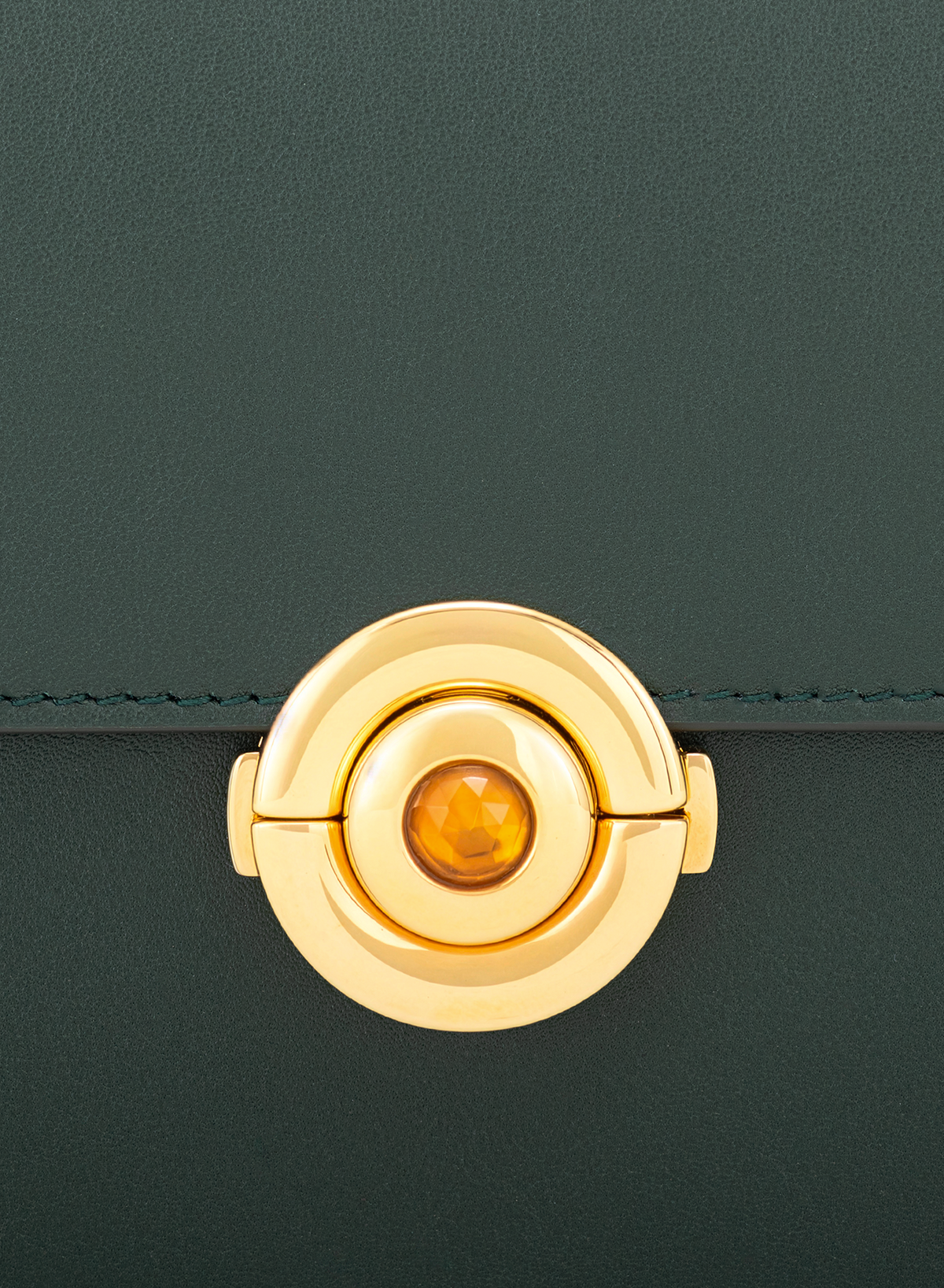 Lila Citrine Push Lock in Green, close-up detail