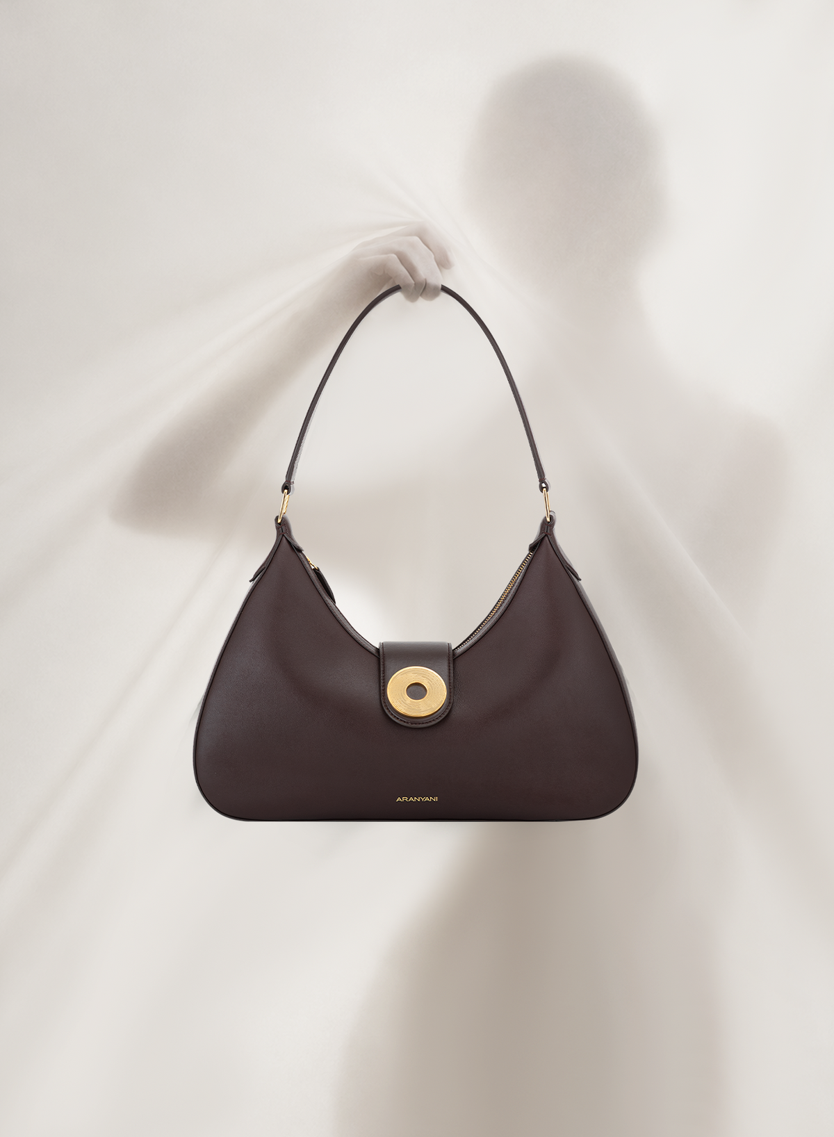 Velora Monogram in Mahogany, Lifestyle